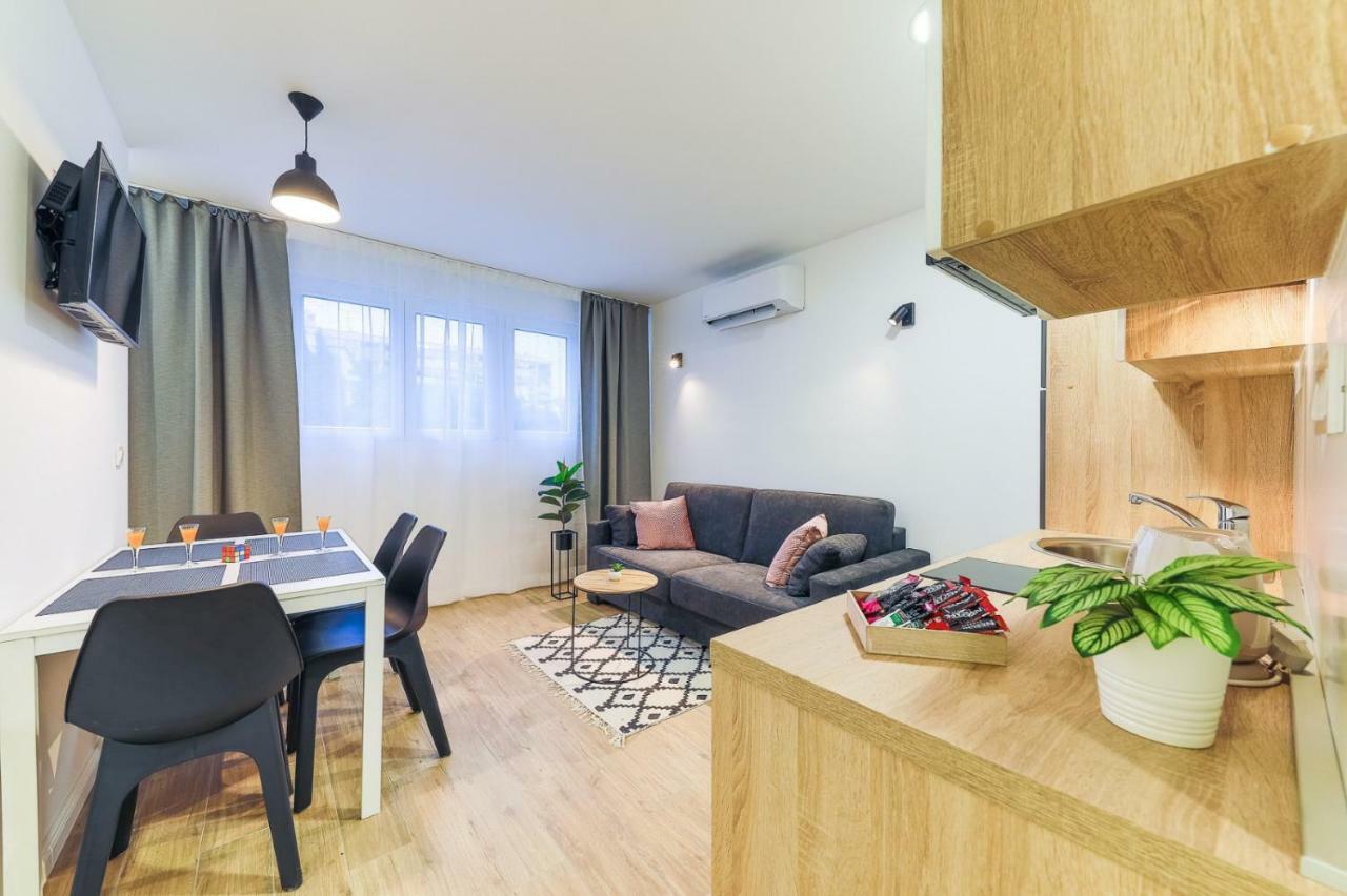 Onesta Lägenhet Split Exteriör bild